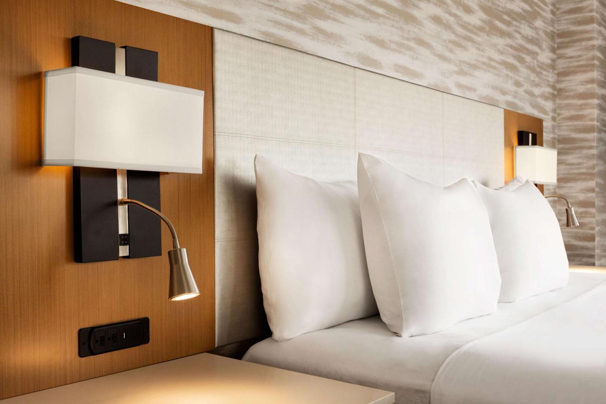 Resort Radisson Goa Baga 5*